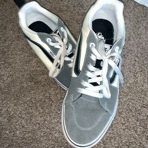 Mens Vans Lo Ward Suede Sneaker Size 10